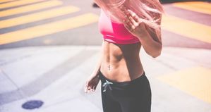 Sixpack-Übungen - flacher Bauch